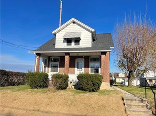 39 N 6th St, Coplay, PA 18037