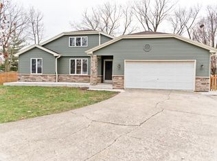 24456 S Tree Ridge Ct, Channahon, IL 60410