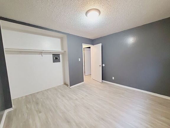 5th image of 1522 Valle Vista Ave