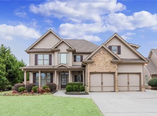 101 Laurel Bay Dr, Loganville, GA 30052