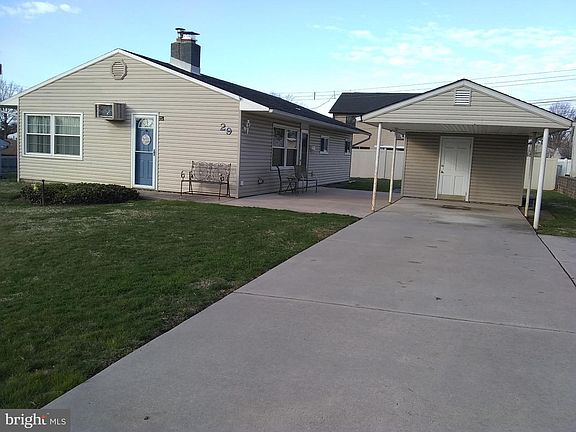 2nd image of 29 Gridiron Rd