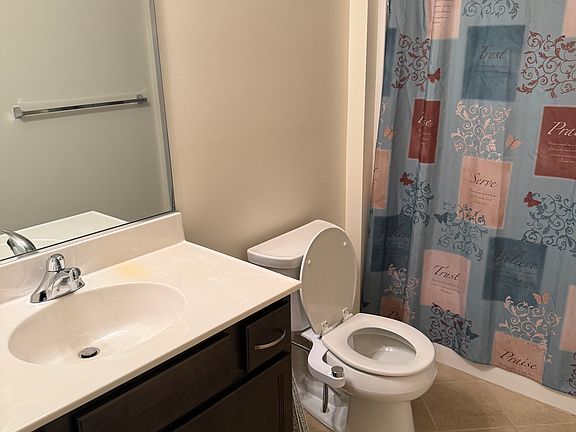 5th image of 890 Fieldstone Trl
