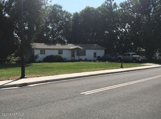 106 4th Ave, Zillah, WA 98953