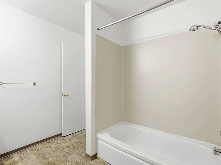 22405 30th Ave S #104 — Photo 16