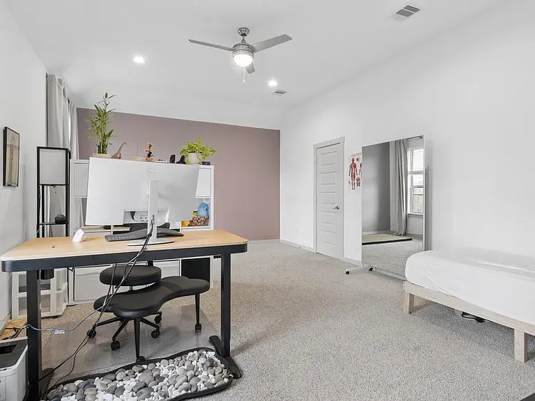 28335 Halle Ray Dr — Photo 18