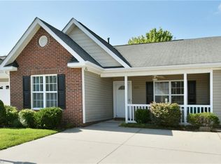 6809 Wingrave Rd, Clemmons, NC 27012