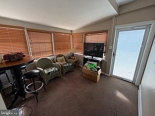 3rd image of 729 Woodtop Rd