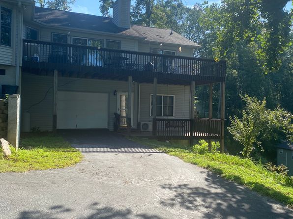 625 Pointe Wildwood Dr #A
