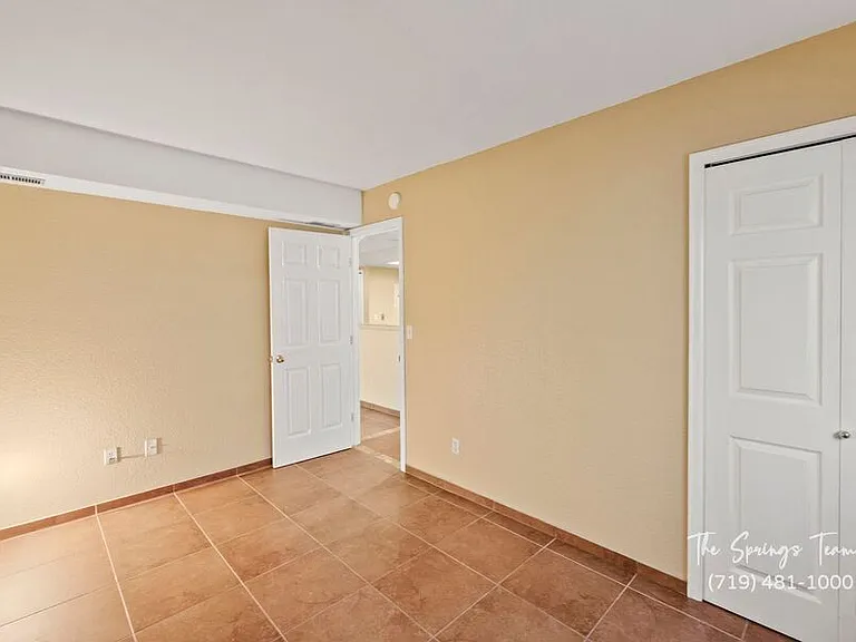 5232 Solar Ridge Dr — Photo 19