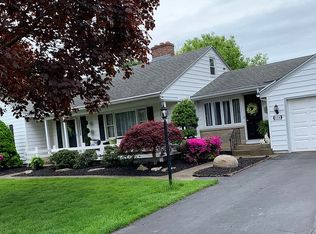 114 E Bogart Rd, Sandusky, OH 44870