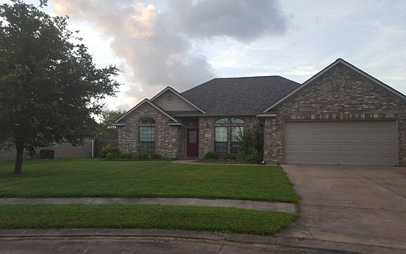 2nd image of 115 Dove Trl