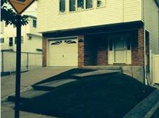 305 Eltingville Blvd, Staten Island, NY 10312