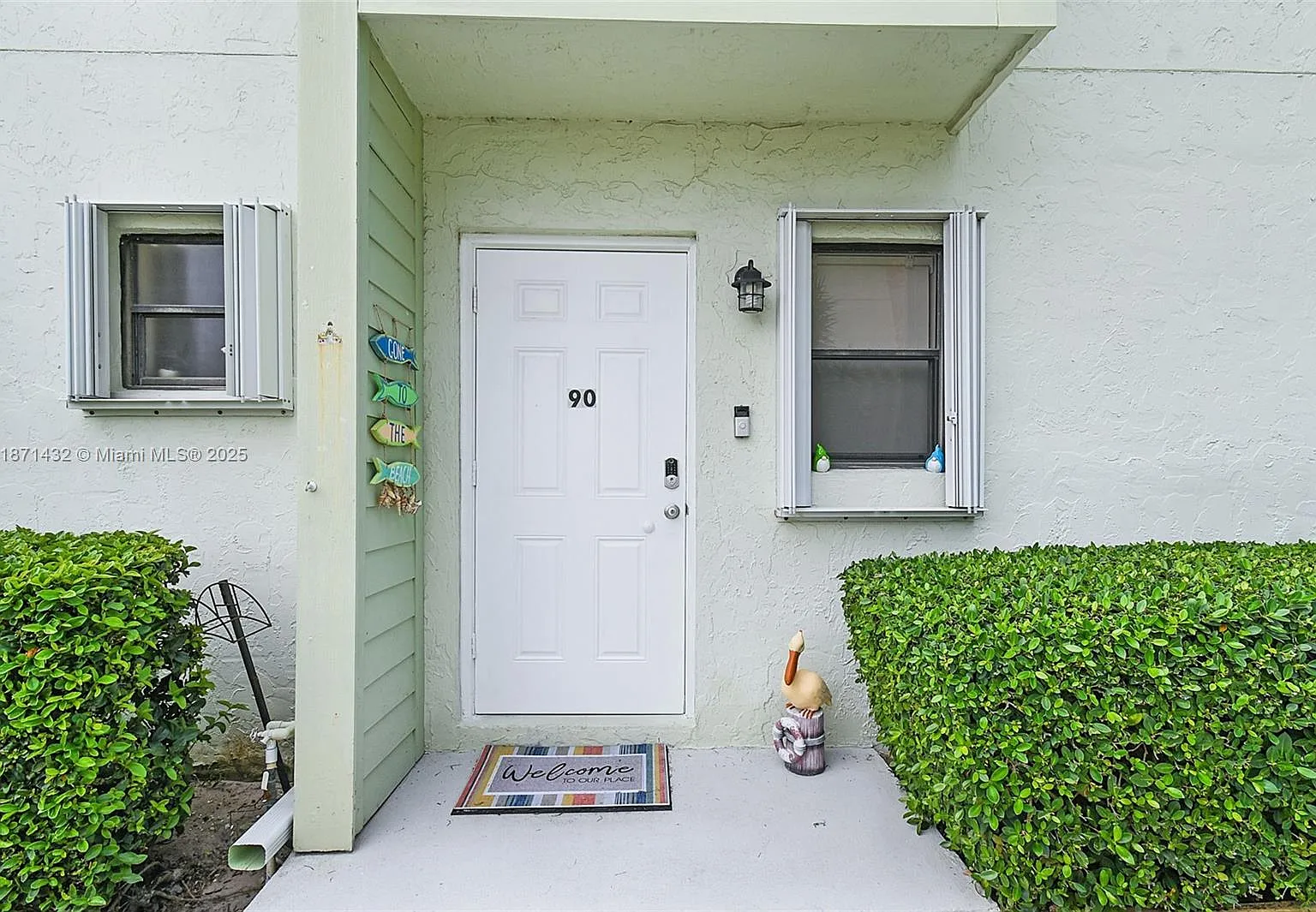 Island Village Phase Ii — Photo 2