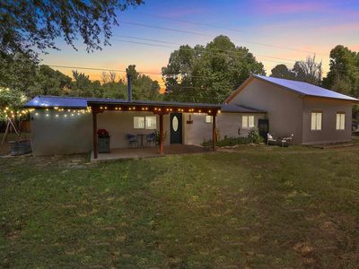703 Don Roberto Rd, Taos, NM, 87571