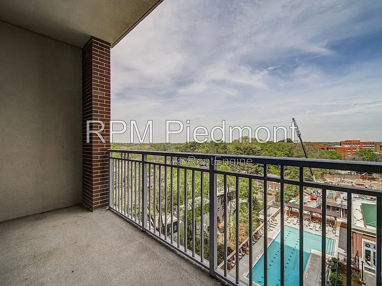 1820 Peachtree Rd #911 — Photo 19