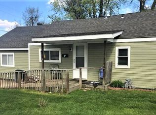 218 S Clinton St, Pittsfield, IL 62363