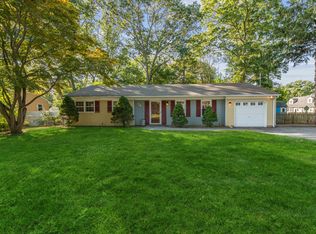 58 Prince Rd, Rocky Point, NY 11778