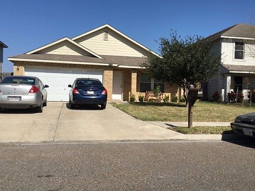 1st image of 2337 Gary Ln