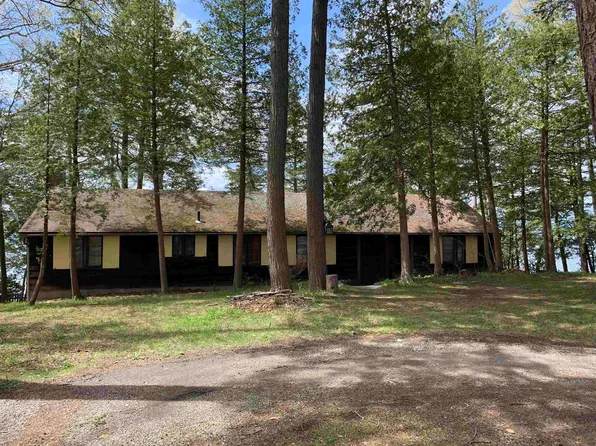 506 Appletree Point Road, Burlington, VT 05408