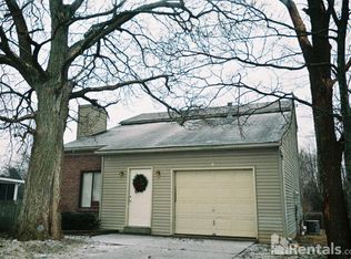 9824 Stanalouise Dr, Louisville, KY 40291