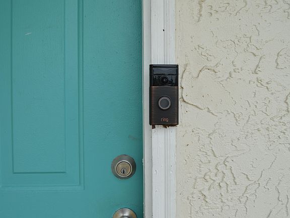 2nd image of 1486 Leeward Ave SE