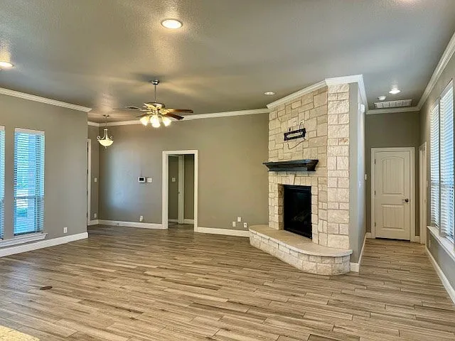5907 Frio Dr — Photo 6