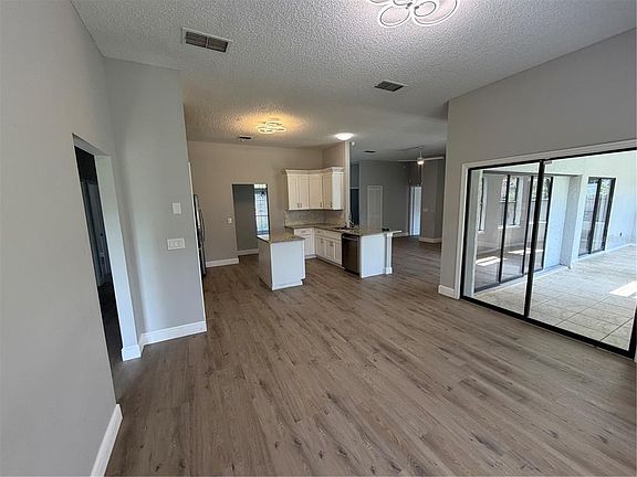 5th image of 1009 CORKWOOD DRIVE