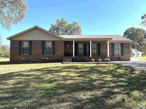 221 Benson Rd, Somerville, AL 35670