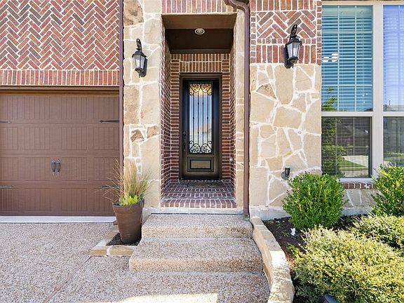 3rd image of 3124 Bella Lago Dr