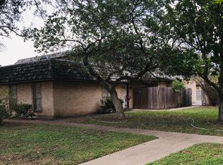 1114 Valley View Dr, Weslaco, TX 78596