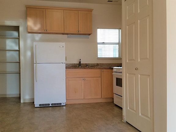 4th image of 1956 McAllister St #C