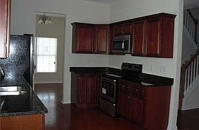 5th image of 4809 Hampshire Ave