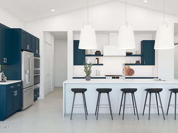 4th image of 655 E Aurora Drive