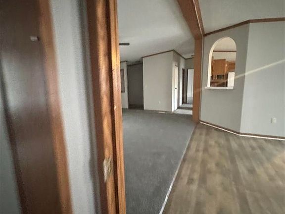 2nd image of 1071 Binnicker Bridge Rd