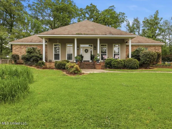 10500 Lebanon Pinegrove Rd, Terry, MS 39170