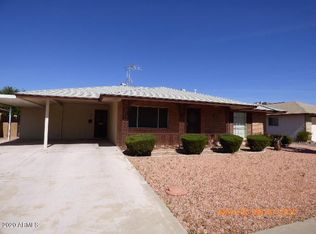 11046 W Meade Dr, Sun City, AZ 85351