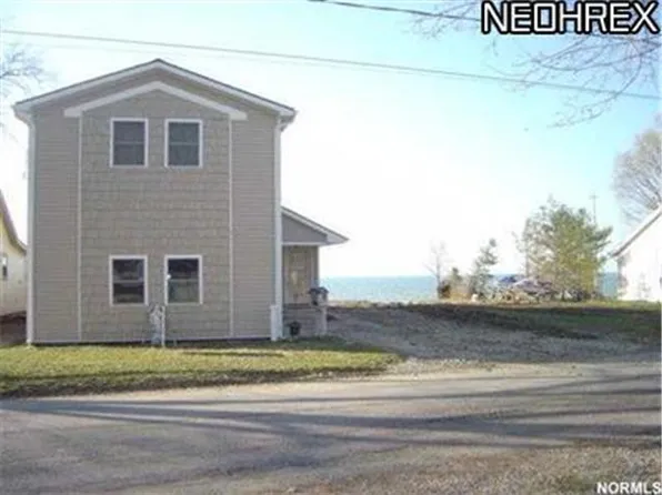 38477 Beachview Rd, Willoughby, OH 44094