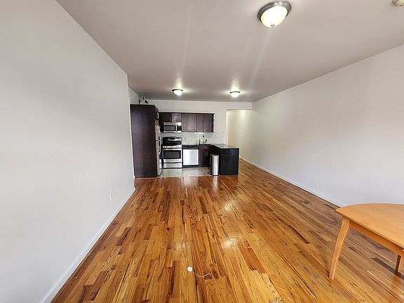 3rd image of 660 W 180th St APT 5C