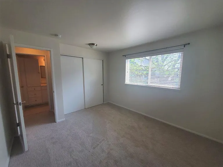 160 Lee St #204 — Photo 7