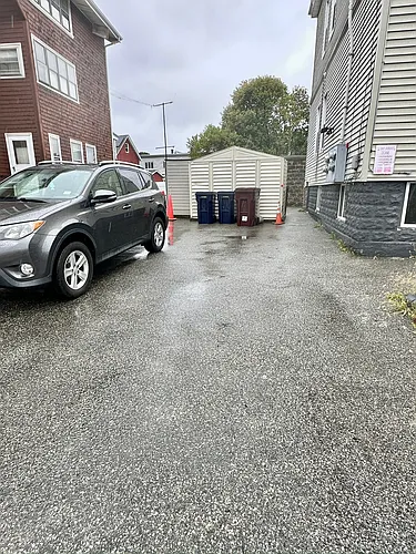 29 Nichols St #1 Photo 1