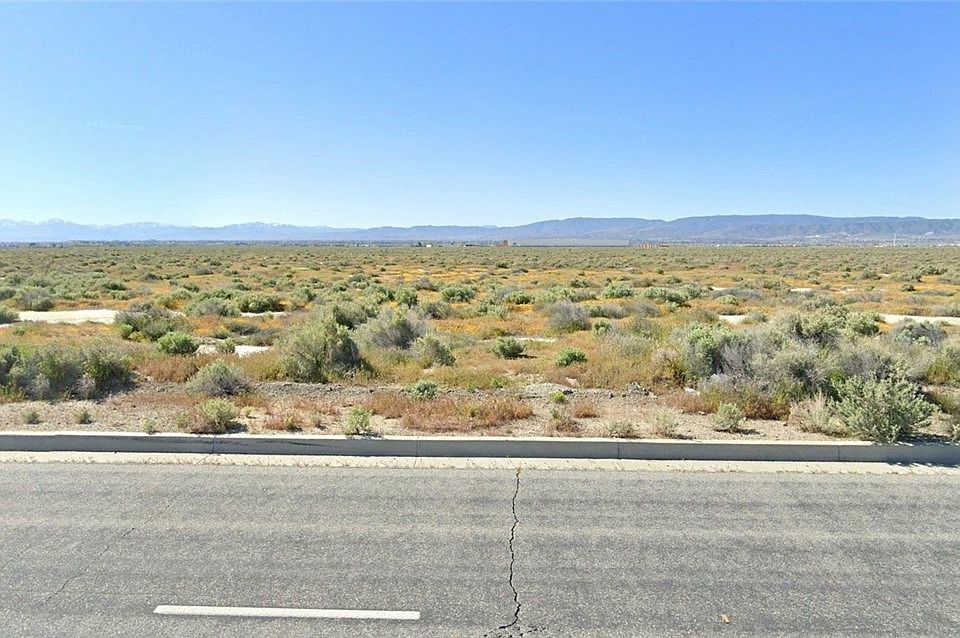 2nd image of 0 W Avenue G Lot 82
