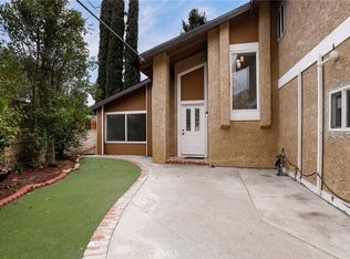 20643 Calhaven Dr, Santa Clarita, CA 91390