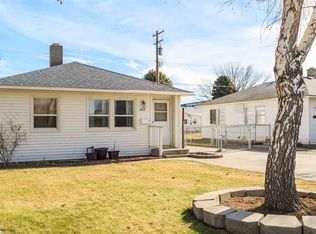 608 Wright Ave, Richland, WA 99352