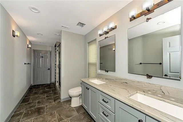 2417 Bonham Trl — Photo 28