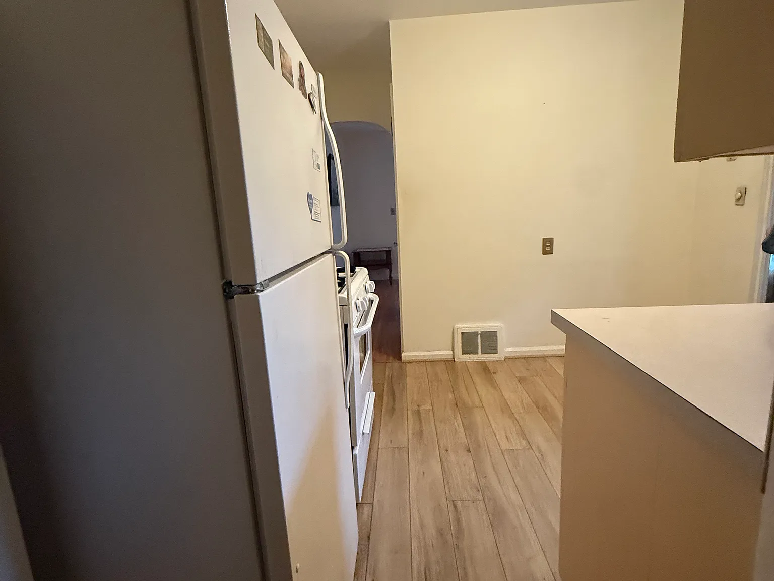 409 Sheridan Ave — Photo 3