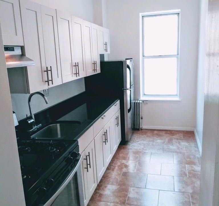 1st image of 2100 Beekman Pl APT 3I