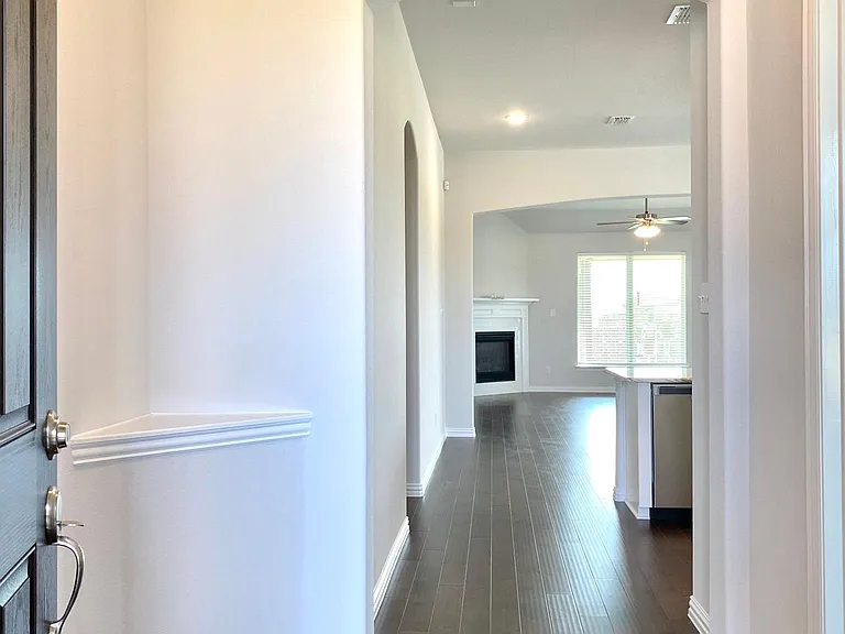 4001 Smokey Hill Ct — Photo 10