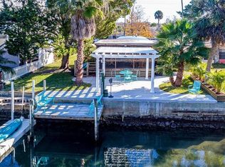 7075 Westwind St, Weeki Wachee, FL 34607