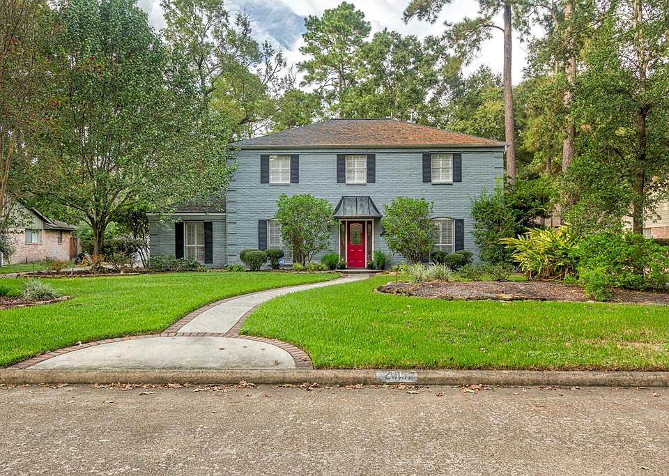 1st image of 2015 Forest Manor Dr