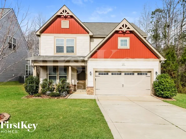 271 Summerwind Plantation Dr, Garner, NC 27529